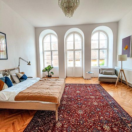 Favst Old Square Apartment Sibiu Exterior foto