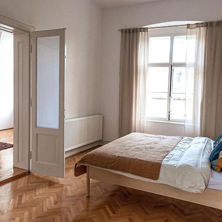 Favst Old Square Apartment Sibiu Exterior foto